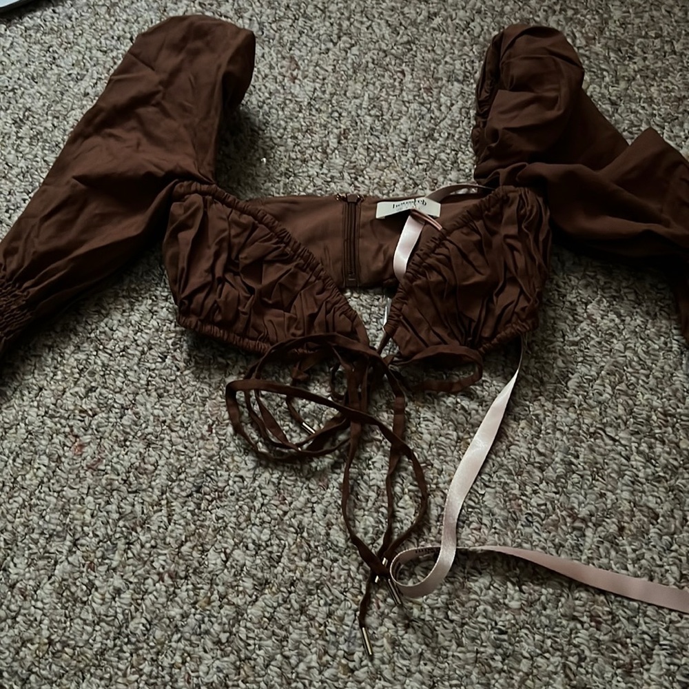 Tie front chocolate brown crop top nwt